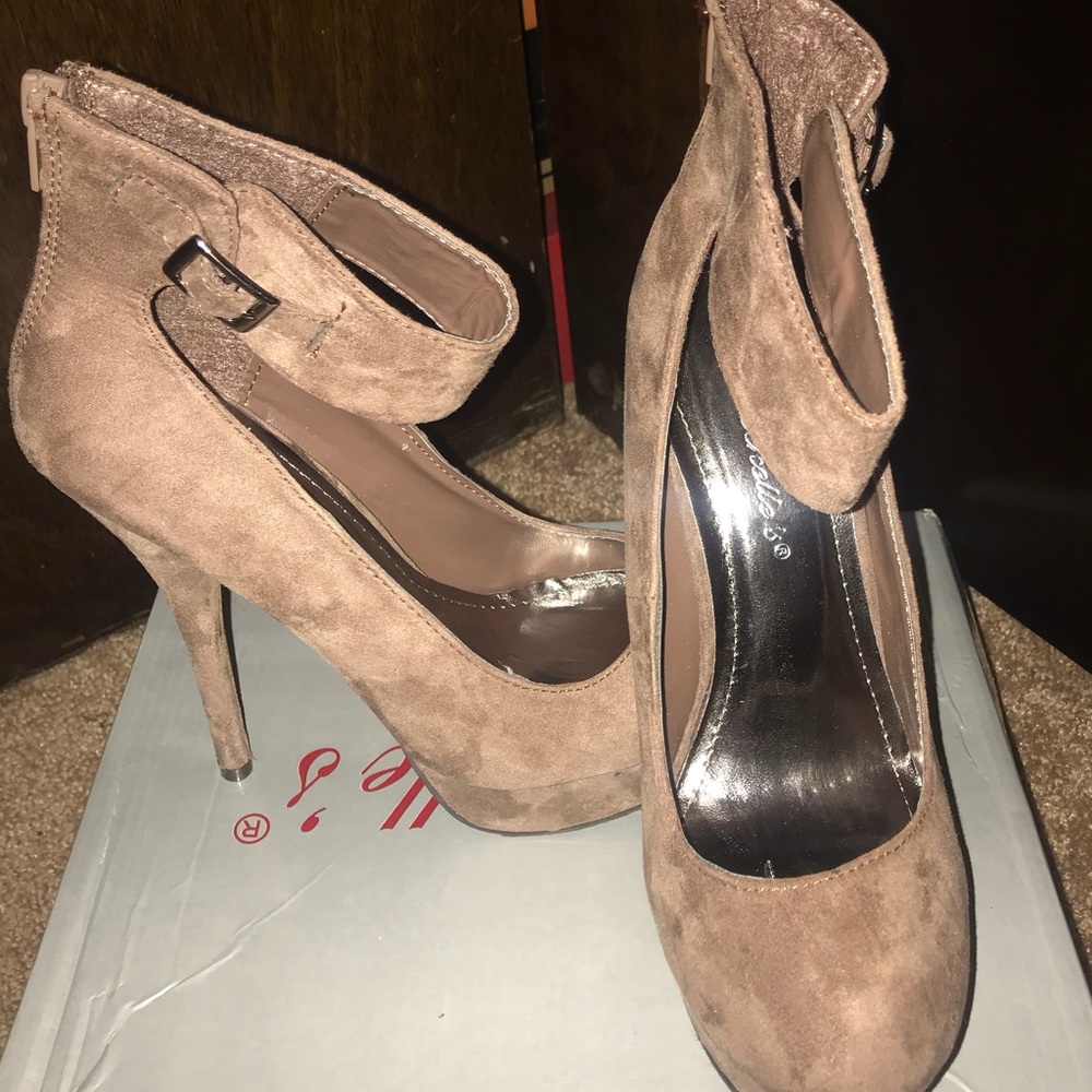Brand new heel